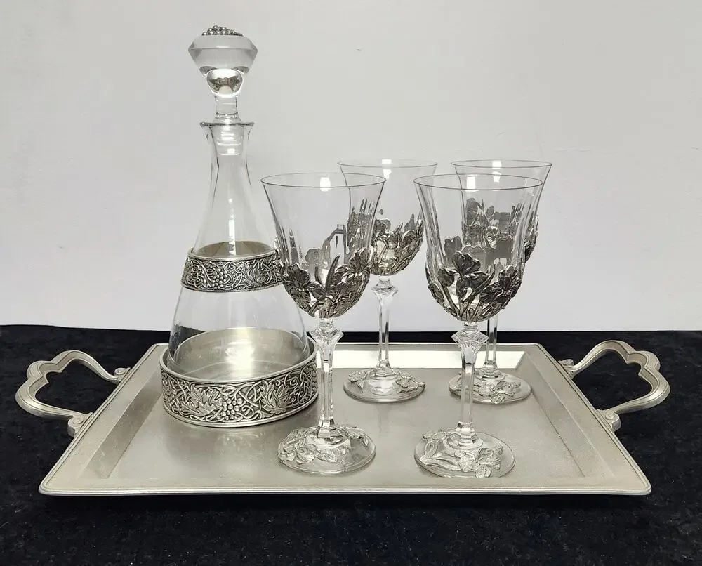V & A Royal Selangor William Morris Pewter Complete Wine Set